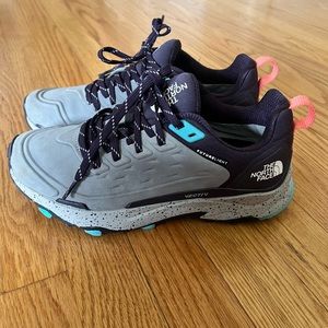North Face Vectiv Future Light size 9
